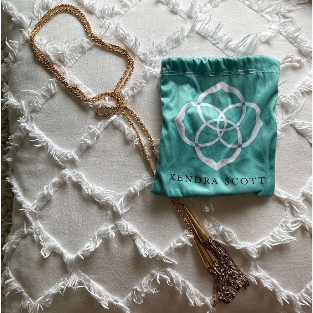 Kendra Scott Phara Necklace in rose gold